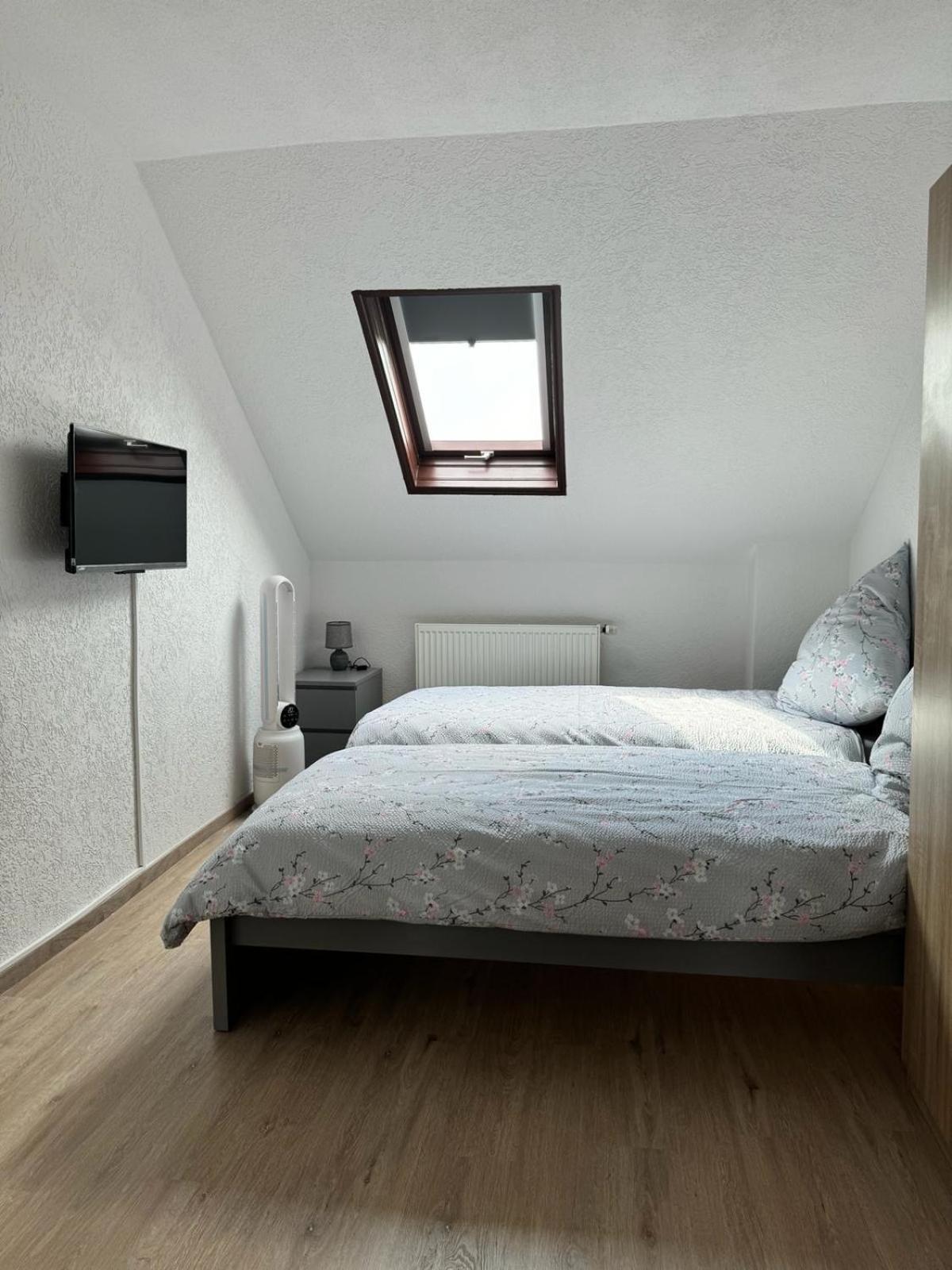 Moderne Wohnung In Eutritzsch Lipsia Esterno foto